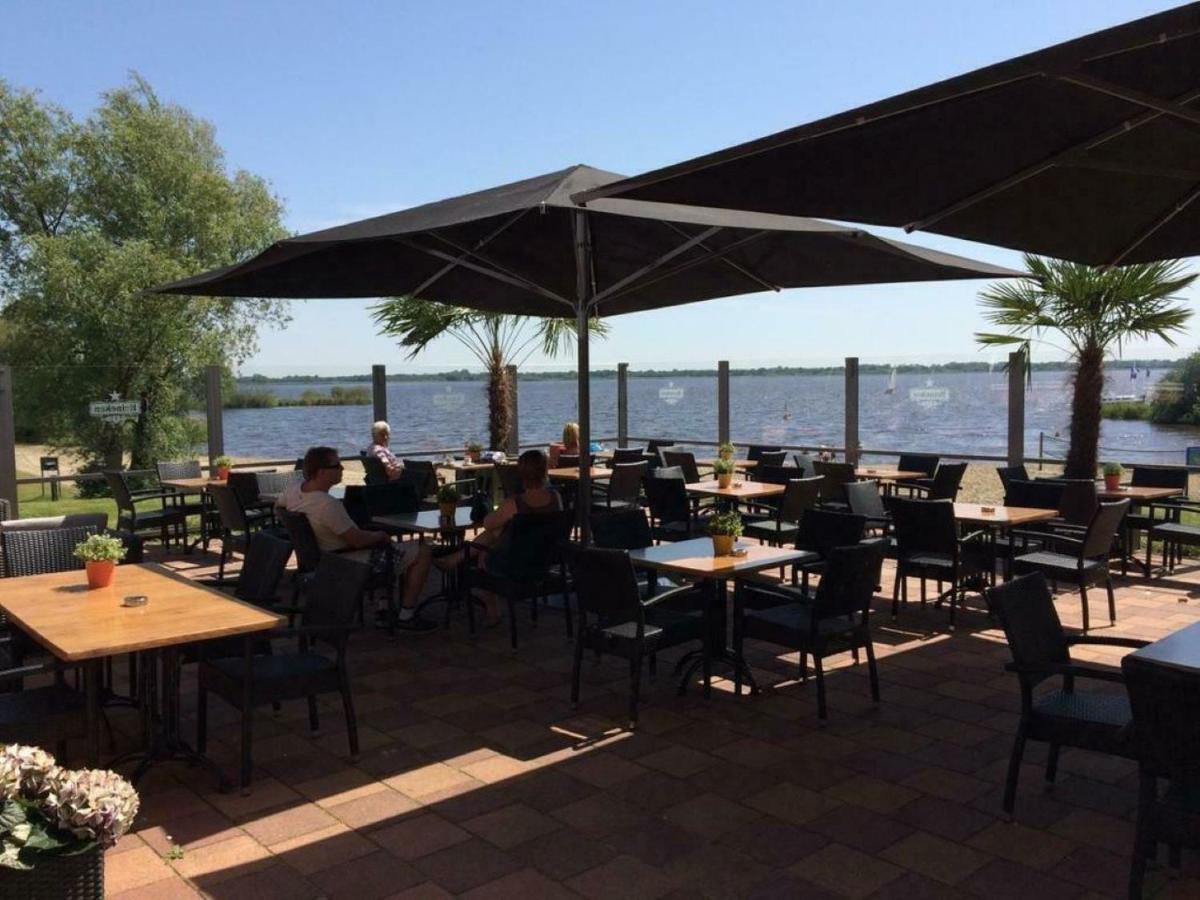 Вилла Kajuit423 6Pers 5Sterren Vakantiepark Bergumermeer Aan Het Water In Friesland Met Zwembad Suameer Экстерьер фото