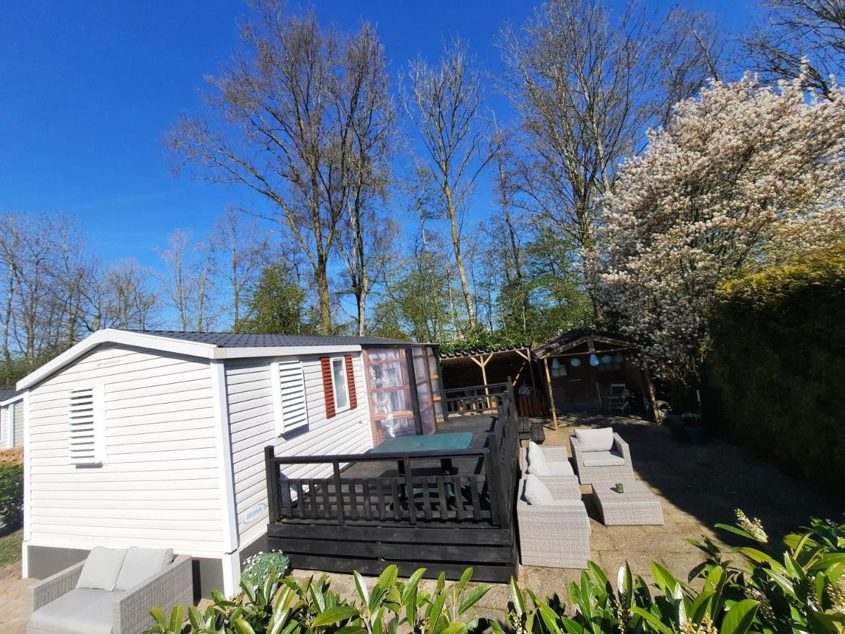 Вилла Kajuit423 6Pers 5Sterren Vakantiepark Bergumermeer Aan Het Water In Friesland Met Zwembad Suameer Экстерьер фото